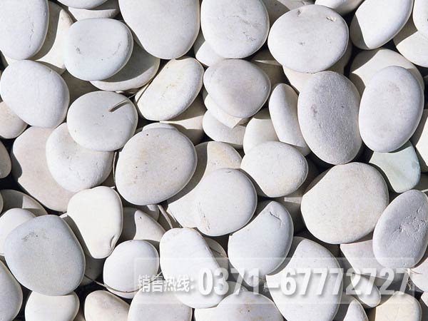 鵝卵石破碎機每小時處理多少噸鵝卵石？