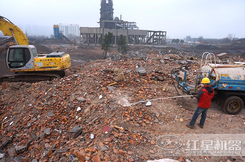 小型建筑垃圾處理廠賺錢嗎？用什么破碎機好？
