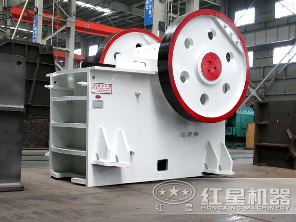 1215廢鋼鄂式破碎機多少錢一臺？預期產值可達多少噸？
