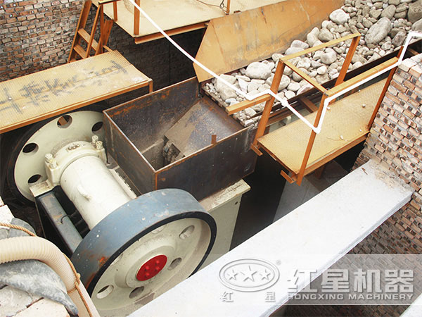 鄂式碎石機報價分析，去哪個廠購買好？